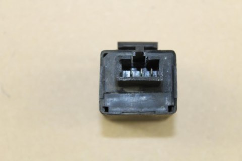 HONDA GL1200 GOLD WING PRZEKAŹNIK