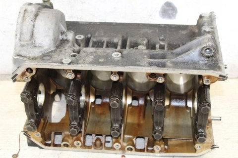 BMW K100 LT CYLINDRY KARTER + TŁOKI BLOK SILNIKA 1460252