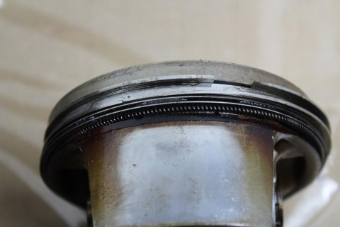 BMW R1100 RT CYLINDRER LEWY 1342481 + TŁOK