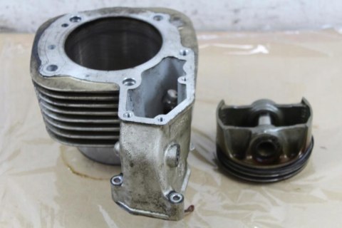BMW R1100 RT CYLINDRER LEWY 1342481 + TŁOK