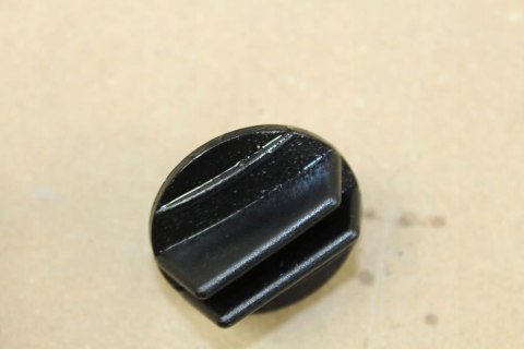 BMW R1100 RT KOREK WLEWU OLEJU