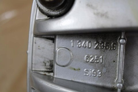 BMW R1100 RT POKRYWA DEKIEL GŁOWICY LEWY 1340235