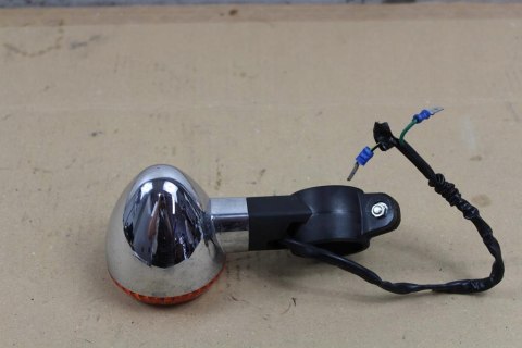 KAWASAKI VN1500 D CLASSIC KIERUNKOWSKAZ LEWY PRZÓD