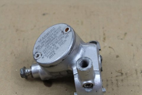 KAWASAKI VN1500 D CLASSIC POMPA HAMULCOWA PRAWA