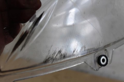 BMW K1300 S K1300S OWIEWKA SZYBA PRZÓD 7677757