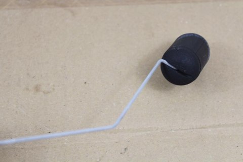 KAWASAKI VN1500 D CLASSIC PŁYWAK CZUJNIK ZBIORNIKA PALIWA