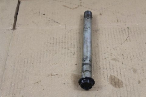 KAWASAKI VN1500 D CLASSIC ŚRUBA WAHACZA TYŁ