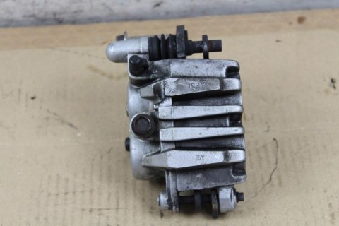 KAWASAKI VN1500 D CLASSIC ZACISK HAMULCOWY PRZÓD LEWY