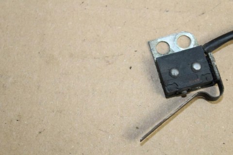 BMW K1200 GT K41 AUTOMAT CZUJNIK ŚWIATŁA STOP HAMULCA TYŁ