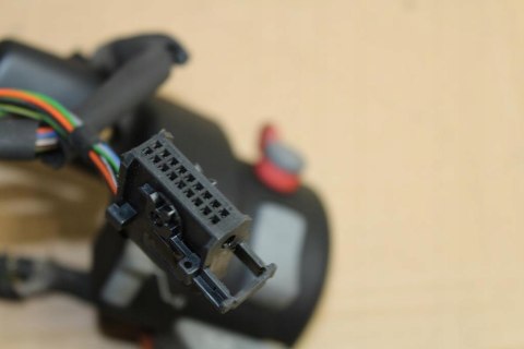 BMW K1200 GT K41 PRZEŁĄCZNIK PRAWY 7672180