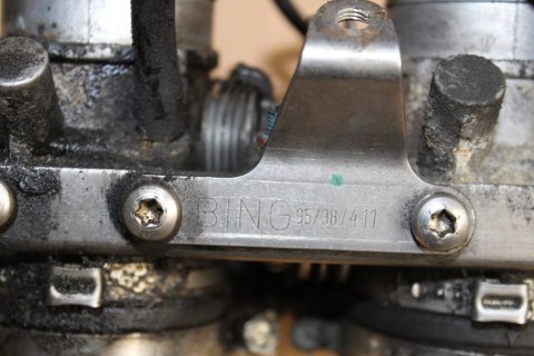BMW K1200 GT K41 PRZEPUSTNICA BING 95/38/411 + KRÓĆCE