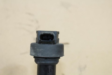 BMW K1300 S K1300S CEWKA ZAPŁONOWA CEWKOFAJKA 7715846