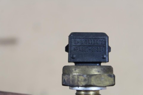 BMW K1300 S K1300S CZUJNIK TEMPERATURY 1439076