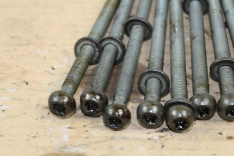 BMW K1200 GT K41 ŚRUBY SZPILKI GŁOWICY