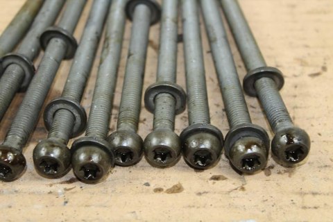 BMW K1200 GT K41 ŚRUBY SZPILKI GŁOWICY