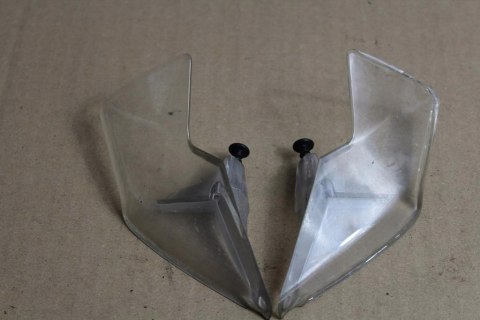BMW R1200 RT K26 DEFLEKTOR LEWY PRAWY CZASZY 7681575/576