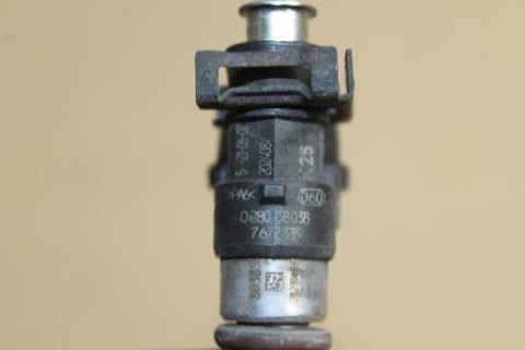 BMW R1200 RT K26 WTRYSK WTRYSKIWACZ PALIWA 7672335