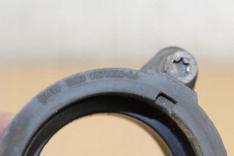 BMW R1200 RT K26 KRÓCIEC SSĄCY LEWY PRZEPUSTNICY 7671092