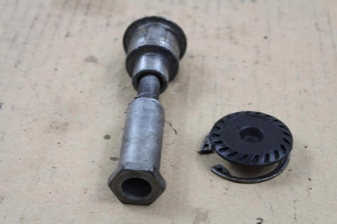 BMW R1200 RT K26 ŚRUBA MOCOWANIA DYFRA TYŁ TYLNEGO