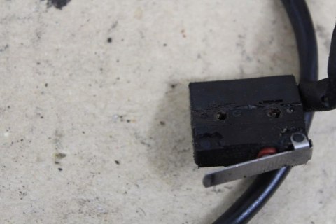 BMW K1100 LT CZUJNIK AUTOMAT ŚWIATŁA STOP HAMULCA PRZÓD