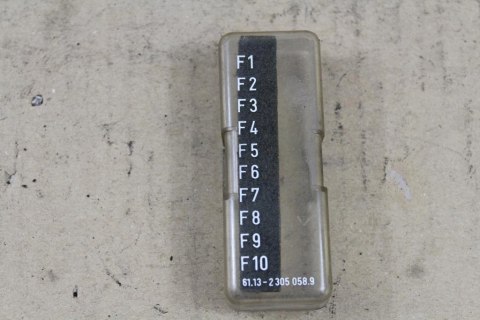 BMW K1100 LT POKRYWA OSŁONA BEZPIECZNIKÓW 2305058