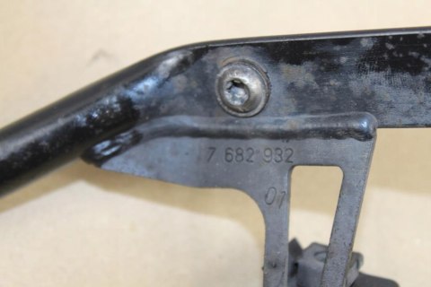 BMW R1200 RT K26 STELAŻ UCHWYT OWIEWKI PRAWY DÓŁ 7682932