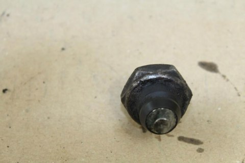 BMW K1100 LT CZUJNIK CIŚNIENIA OLEJU