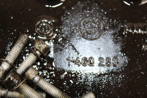 BMW K1100 LT POKRYWA DEKIEL MISKA OLEJOWA 1460233