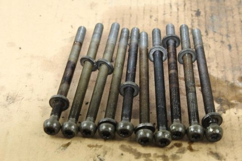 BMW K1100 LT ŚRUBY SZPILKI GŁOWICY