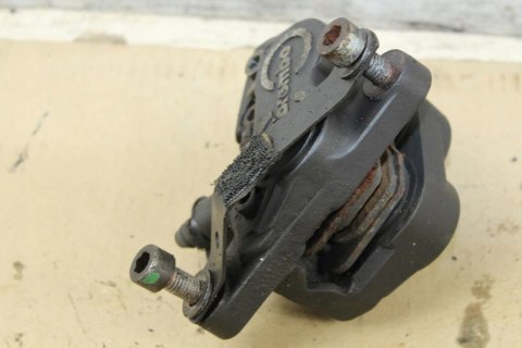 BMW K1100 LT ZACISK HAMULCOWY PRZÓD LEWY