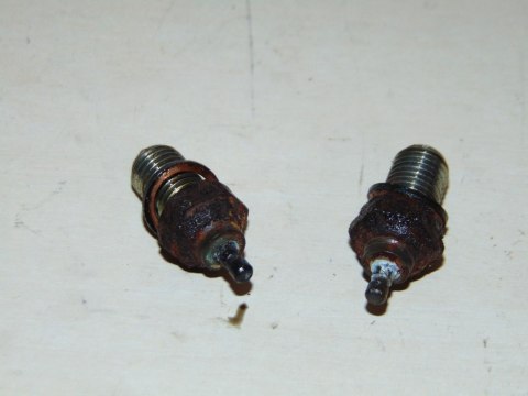 HONDA VT1100 SHADOW SC18 CZUJNIKI POŁOŻENIA BIEGÓW