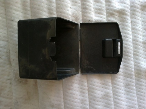 HONDA VF400F NC12 POJEMNIK