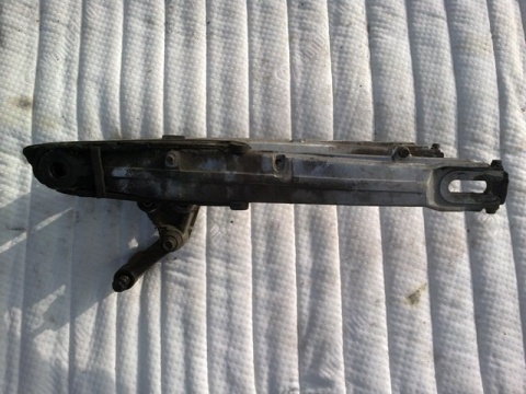 HONDA VF400F NC12 WAHACZ TYLNY