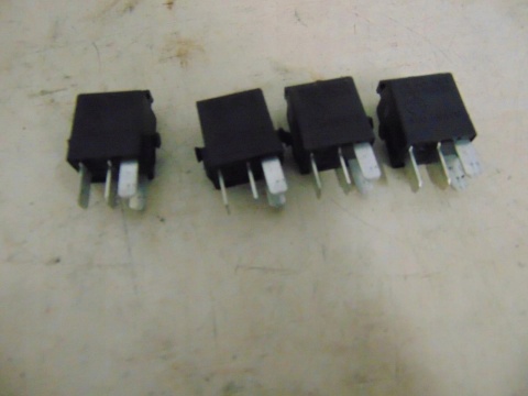 BMW R1100 RT PRZEKAŹNIKI 61361393112