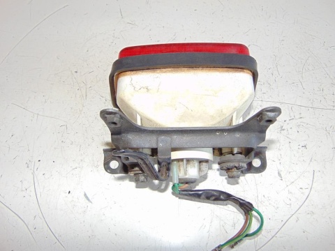 HONDA VT500 SHADOW PC08 LAMPA TYŁ + STELAŻ