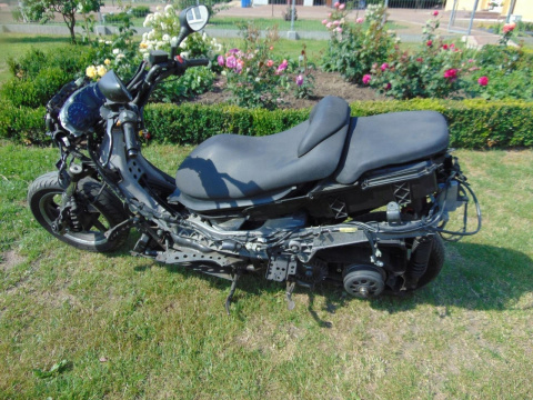 YAMAHA YP400 MAJESTY KRÓCIEC AIRBOX