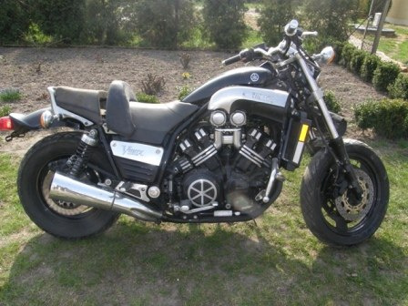YAMAHA V-MAX 1200 GUMA WAHACZA