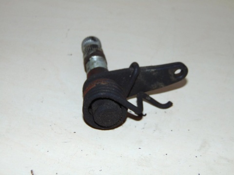 HONDA VF1100 MAGNA SC12 UCHWYT DŹWIGNI HAMULCA