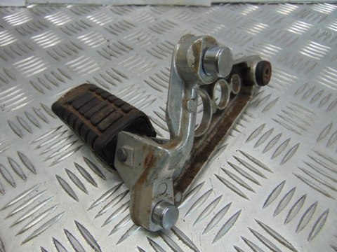 HONDA VF700 MAGNA RC21 SET PODNÓŻEK PRAWY TYŁ