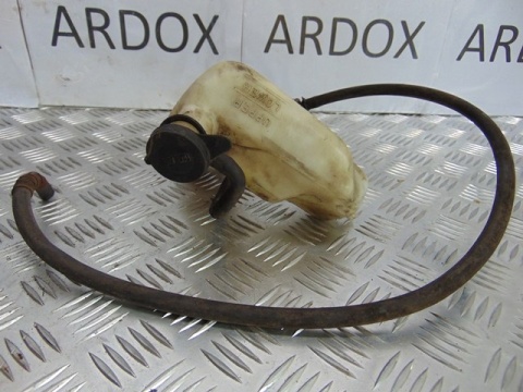 HONDA VF700 MAGNA RC21 ZBIORNICZEK WYRÓWNAWCZY