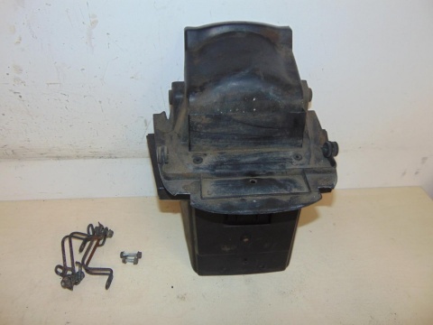 HONDA CBR1000F SC21 CHLAPACZ TYŁ + UCHWYT