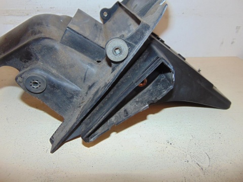 HONDA CBR1000F SC21 CHLAPACZ TYŁ + UCHWYT