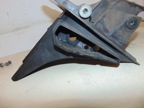 HONDA CBR1000F SC21 CHLAPACZ TYŁ + UCHWYT