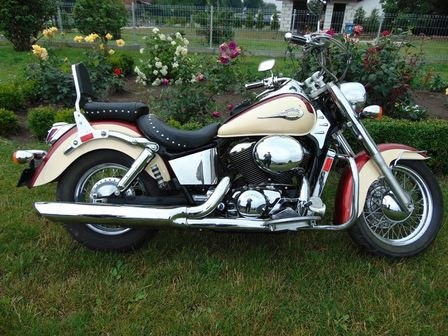 HONDA VT750 RC44 C2 SHADOW ŚLIZG ŁAŃCUCHA