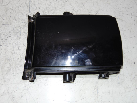 YAMAHA TDM850 4TX OWIEWKA CENTRALNA ZADUPKA