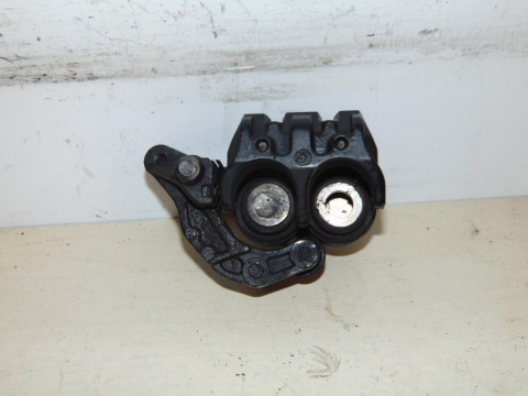 HONDA CBR1000F SC21 ZACISK HAMULCOWY PRAWY PRZÓD