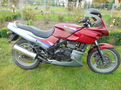KAWASAKI GPZ500 RAMA PROSTA 1995