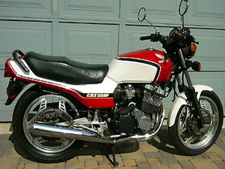 HONDA CBX550 PC04 DEKIEL POKRYWA LEWA SILNIKA